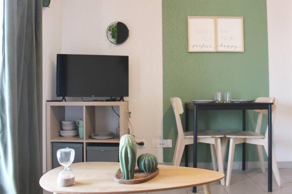 Appartement De Charme - Proche Centre-Ville Et Gare Montpellier Dış mekan fotoğraf